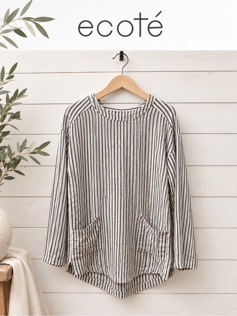 Ecoté Striped Tunic – off white & Black – Size M